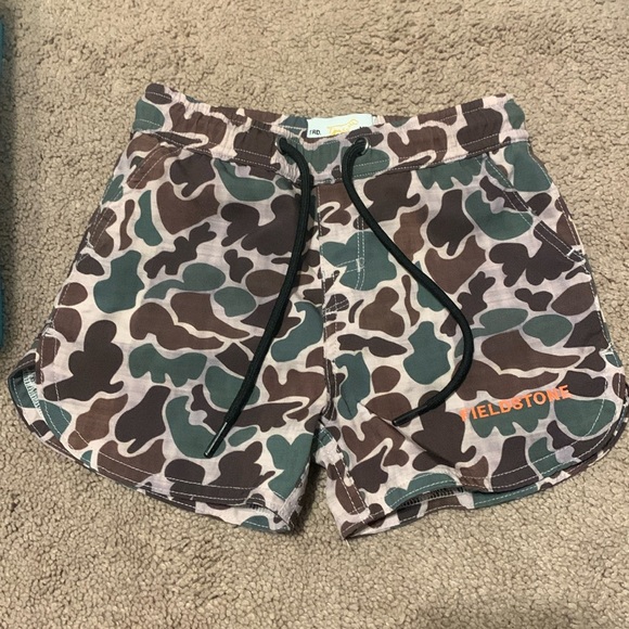 Kids fieldstone camo shorts - Picture 1 of 3